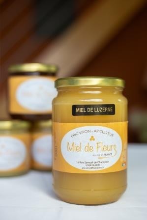 Miel de fleurs de luzerne - pot 1 kg