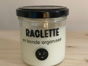 Bougie "Raclette en bande organisée" Miel